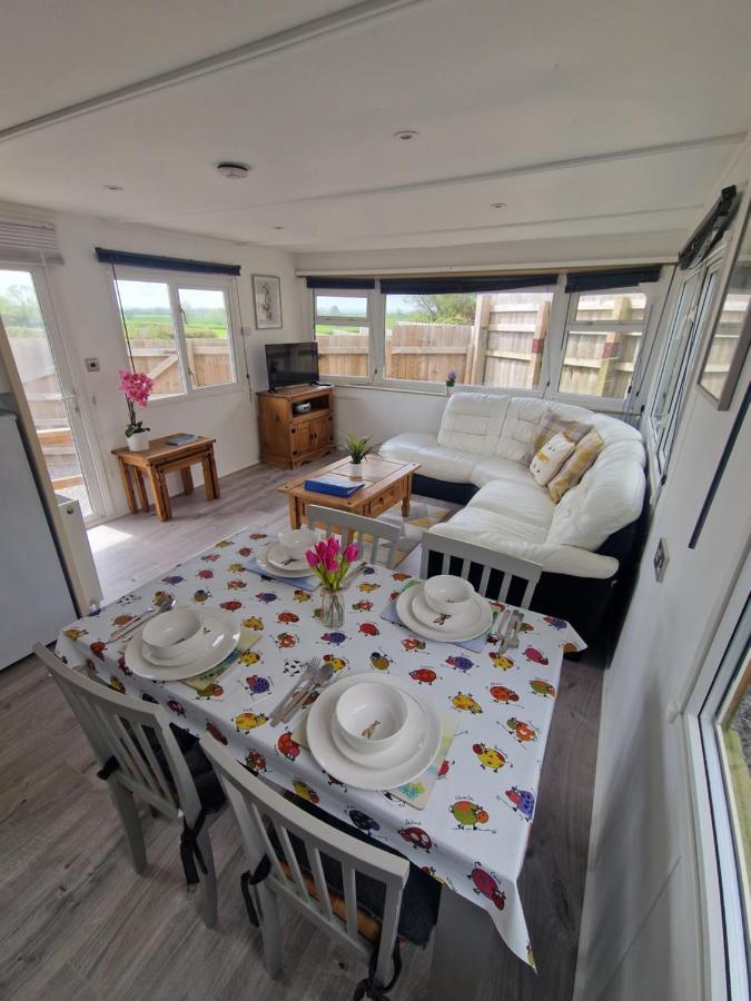 Featheredge Corner Lodge 韦尔斯 外观 照片