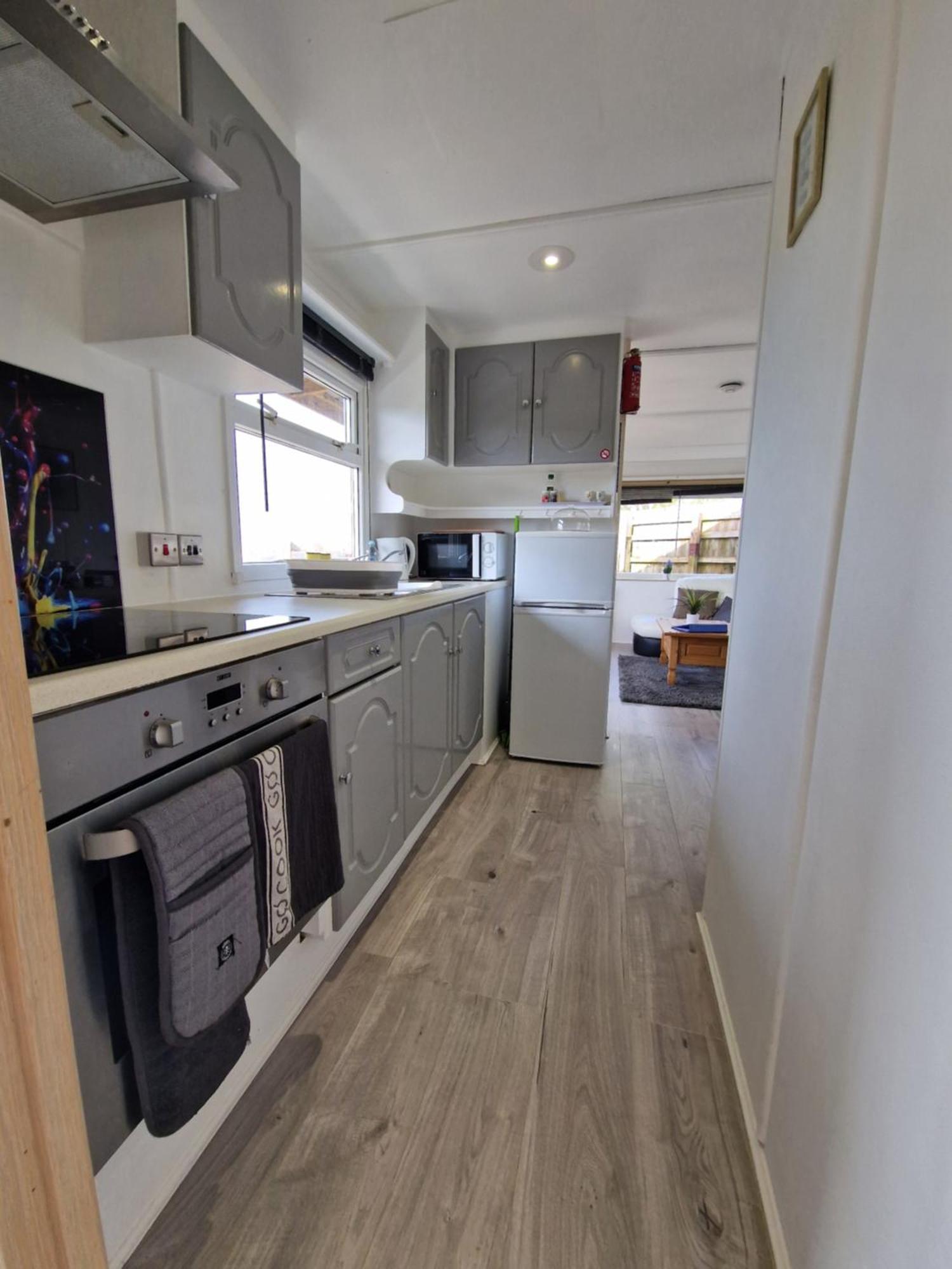 Featheredge Corner Lodge 韦尔斯 外观 照片
